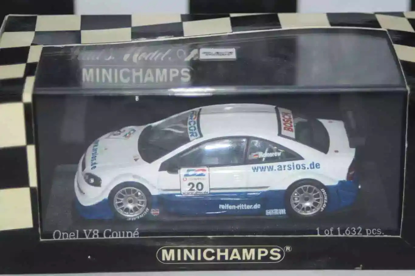 Minichamps opel v8 coupe mamerow 400 014820