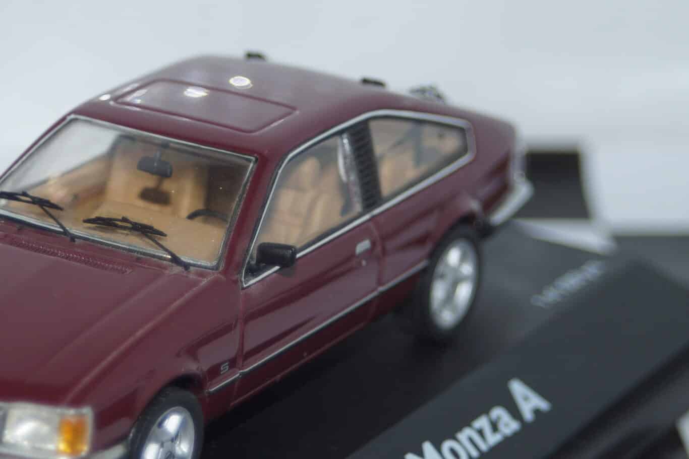 Schuco opel monza a in dark red 1:43 ref 02952