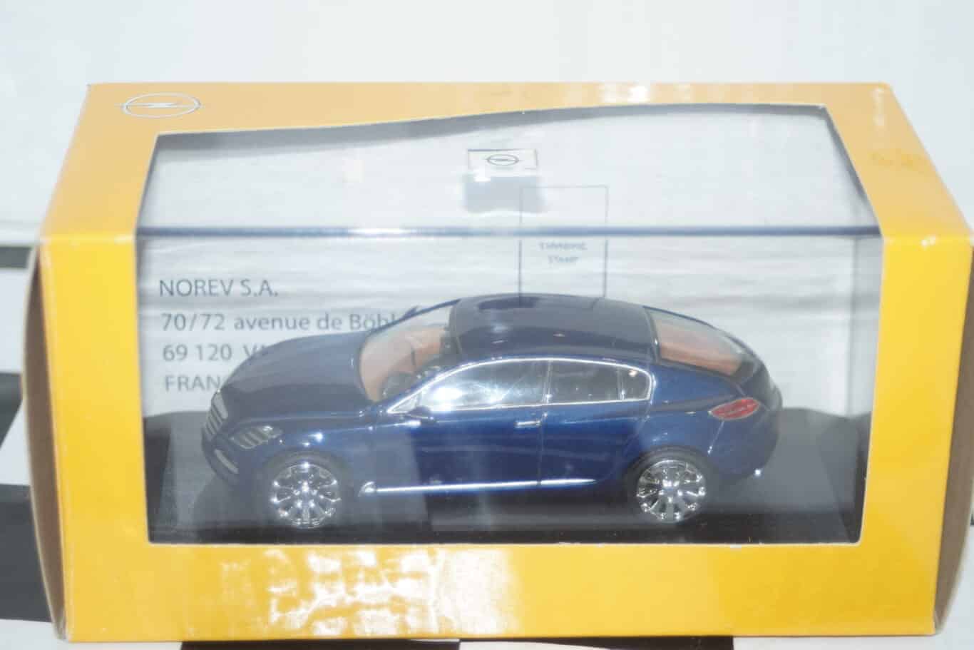 Norev opel insignia blue 1:43rd ref 360010