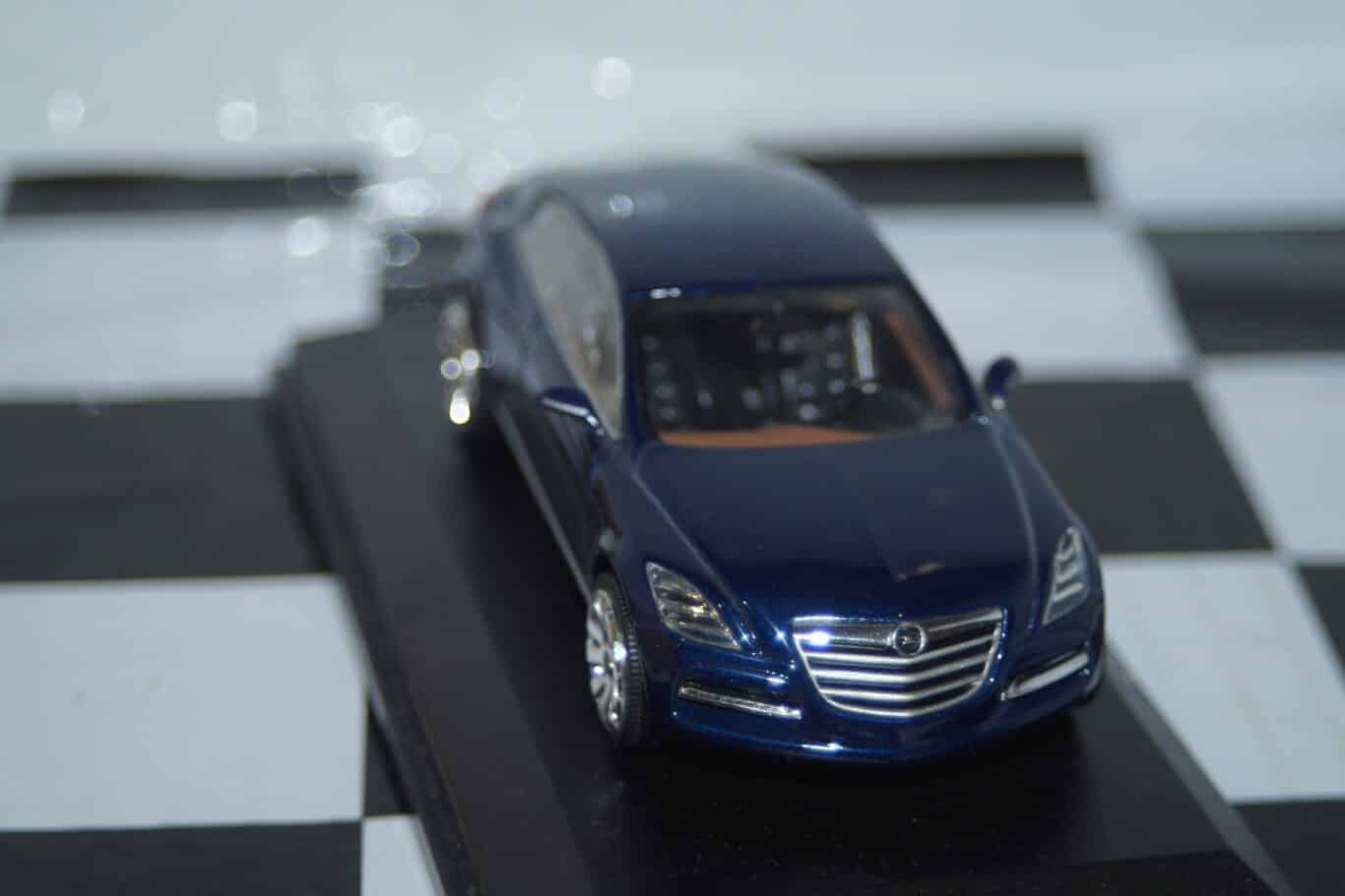 Norev opel insignia blue 1:43rd ref 360010