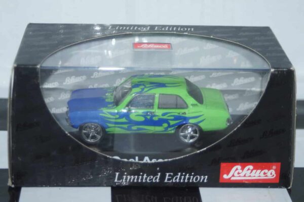 Schuco opel ascona a orange /black roof 1:43,ref 02653