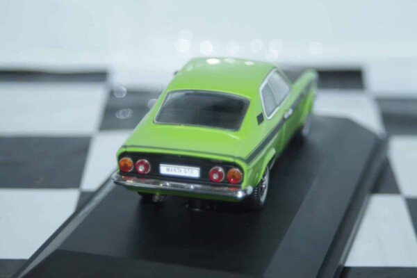 Schuco opel manta a 1:43,ref 02527