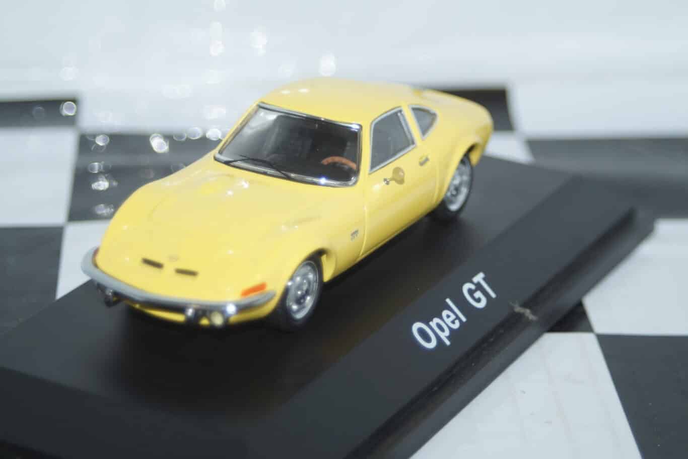 Schuco opel gt black 1:43,ref  02312