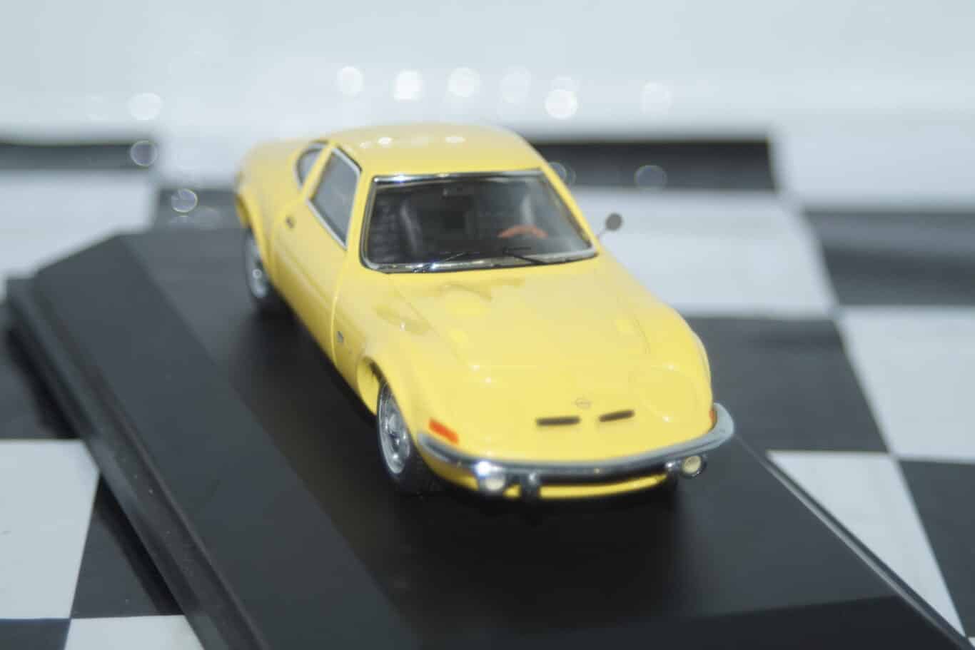 Schuco opel gt black 1:43,ref  02312