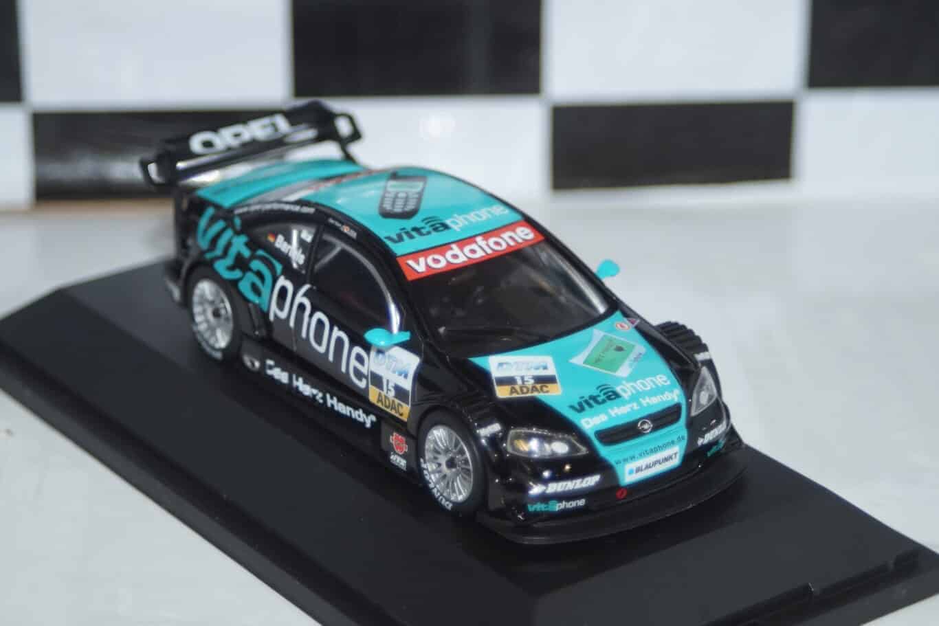 Schuco opel astra v8 coupe 2002 #15 m.bartels (signed) 1:43 ref 04804