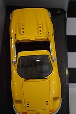 Hotwheels ferrari dino 246 gts yellow 1:18th ref 23920