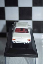 Minichamps opel / vauxhall rekord c white 1966 430 046105