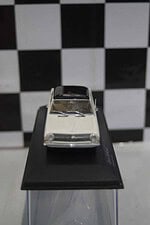 Minichamps opel / vauxhall rekord a red 1962 430 041022
