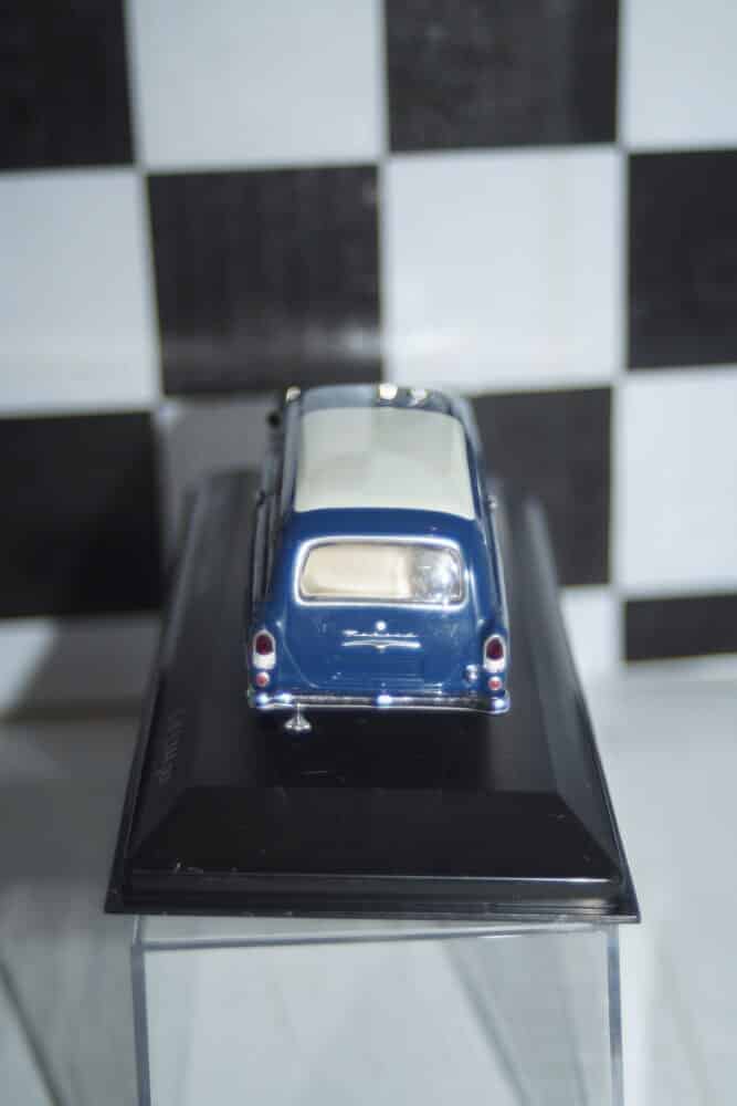 Minichamps opel / vauxhall rekord p1 caravan 1958-60 430 043217