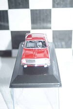 Minichamps opel / vauxhall rekord a red 1962 430 041022