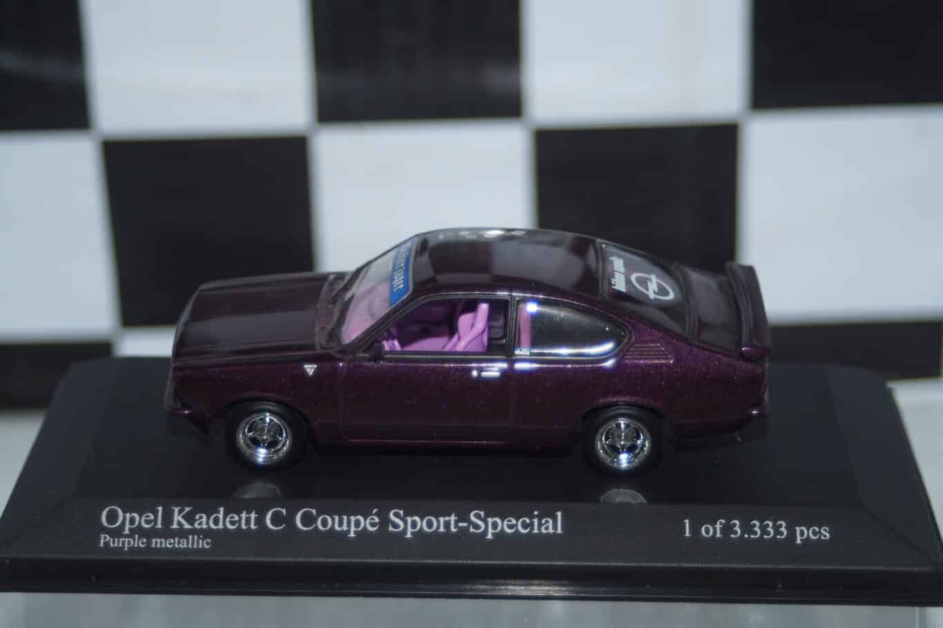 Minichamps opel kadett c coupe sport special 430 045625