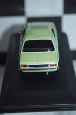 Minichamps opel kadett c gt/e 73-74 in black and yellow 430 045622