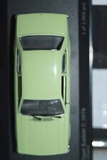 Minichamps opel kadett c gt/e 73-74 in black and yellow 430 045622