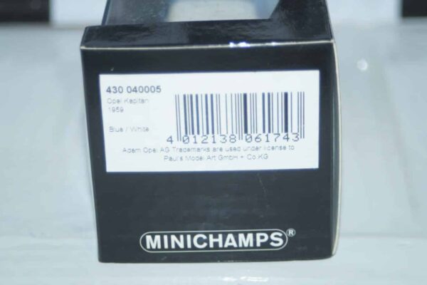 Minichamps opel kapitan 1959-1963 in black 1:43 430 040000