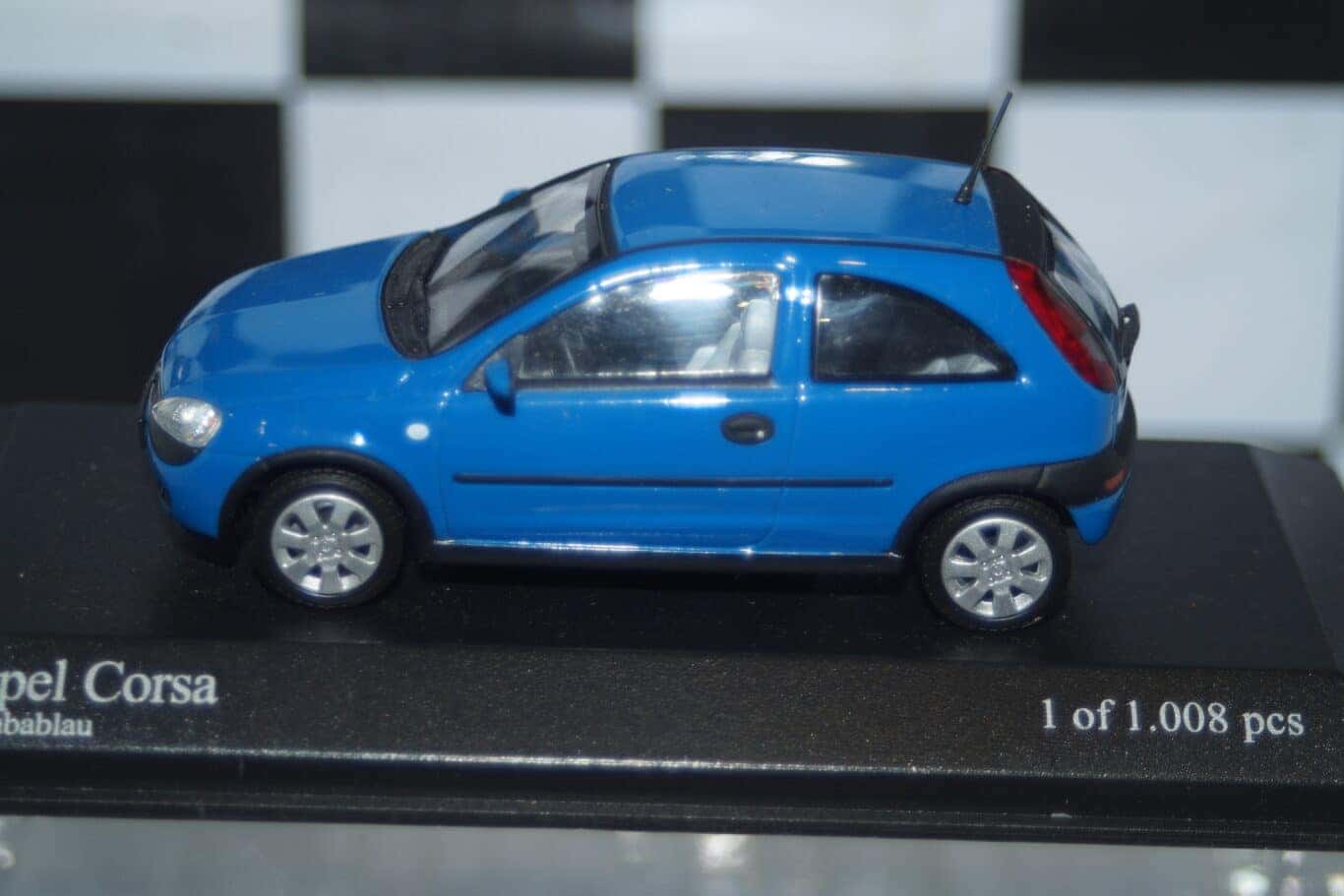 Minichamps opel coupe 2000 green 430 049122