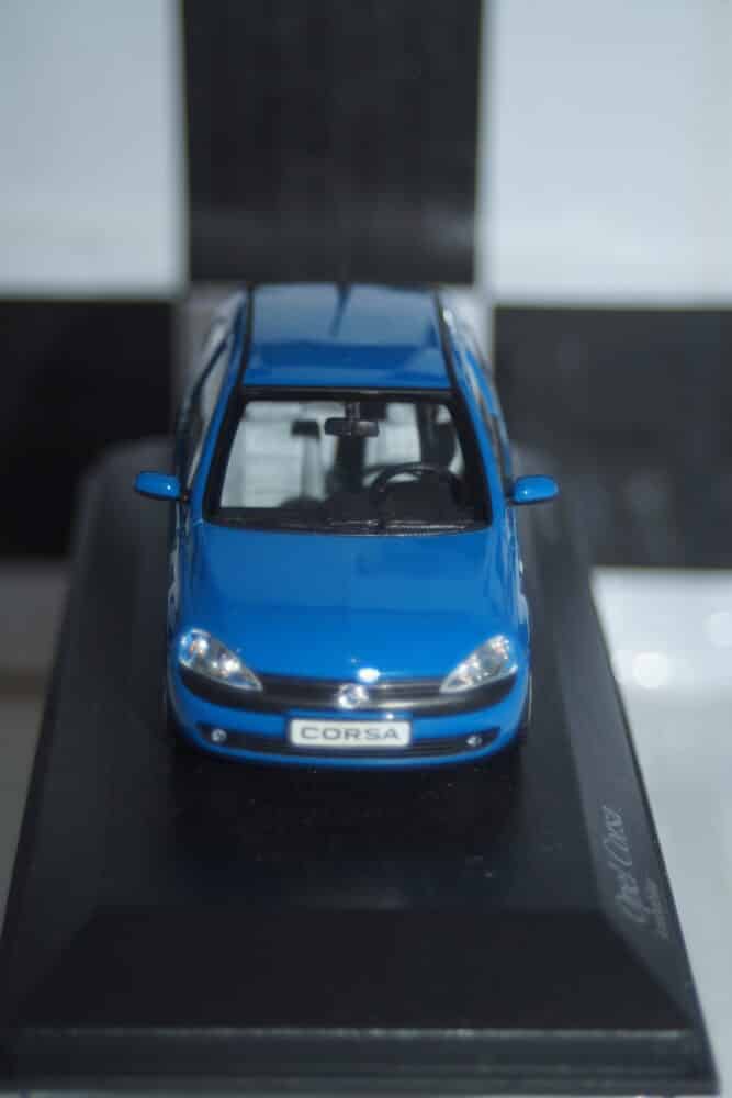 Minichamps opel coupe 2000 green 430 049122