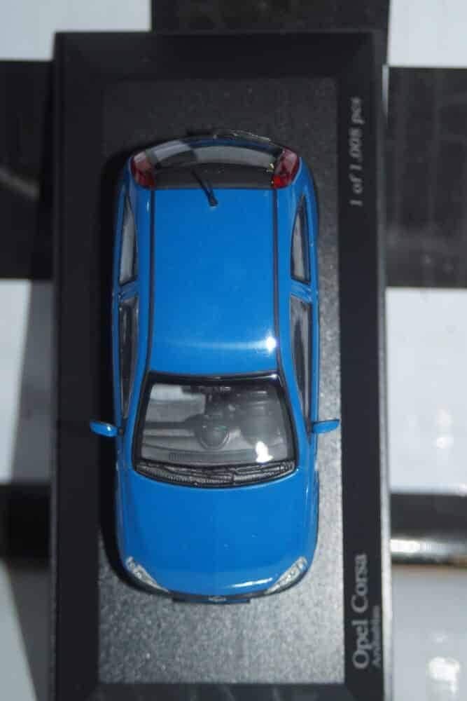 Minichamps opel coupe 2000 green 430 049122