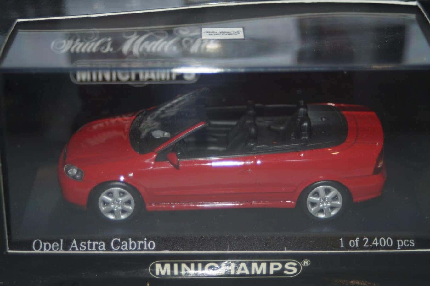 Minichamps opel astra cabrio 2000 red 430 049131