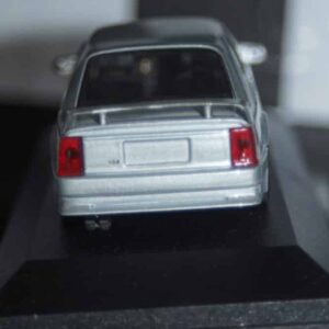 Minichamps opel omega evolution 500 silver - 4000
