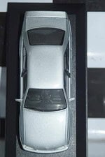 Minichamps opel omega evolution 500 red in 1:43 (wrong box)
