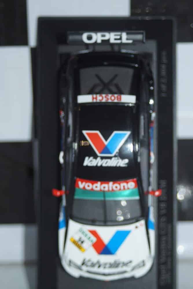 Minichamps opel vectra gts v8 dtm 2004 l.aiello 400 044404