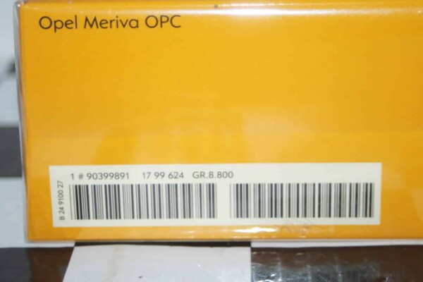 Minichamps opel / vauxhall meriva opc black 1:43 ref 90399891