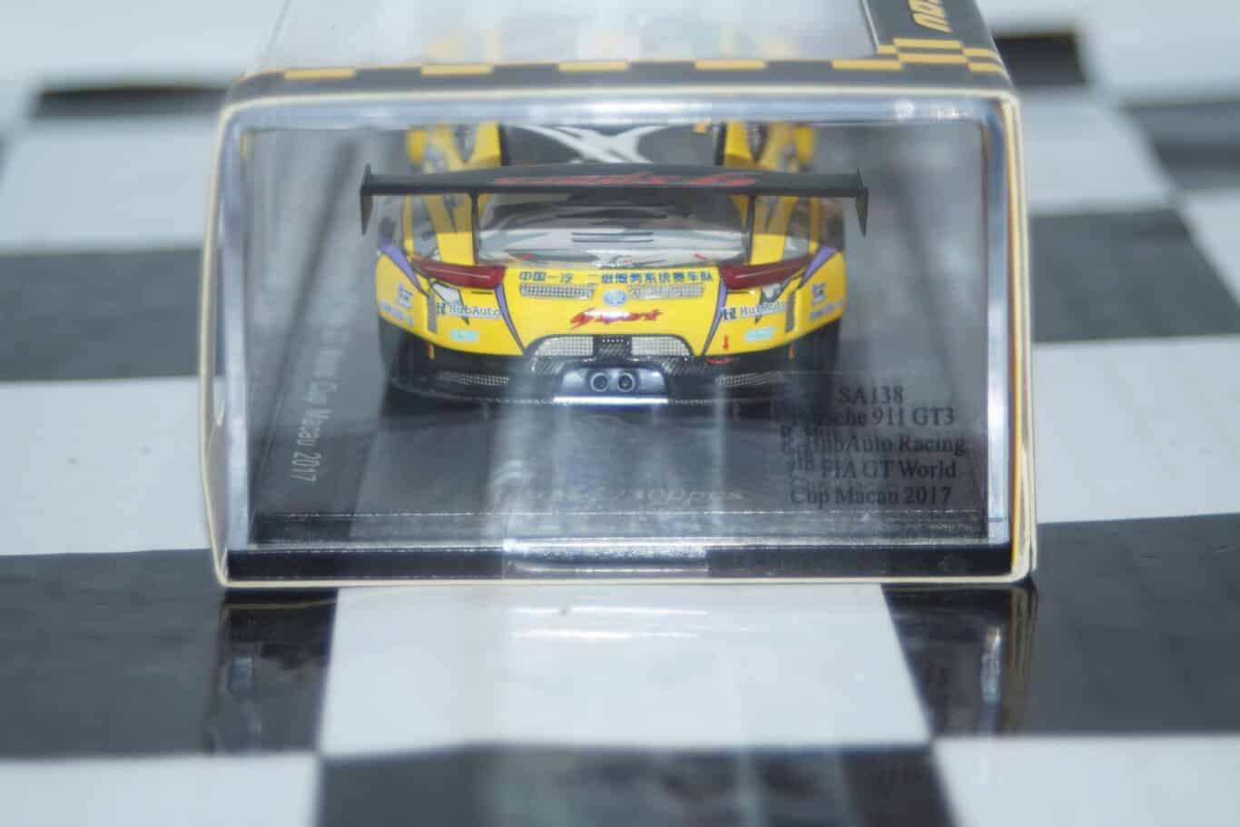 Spark porsche 911 gt3 7th fia macau 2017 1:43 resin sa138 ltd 300