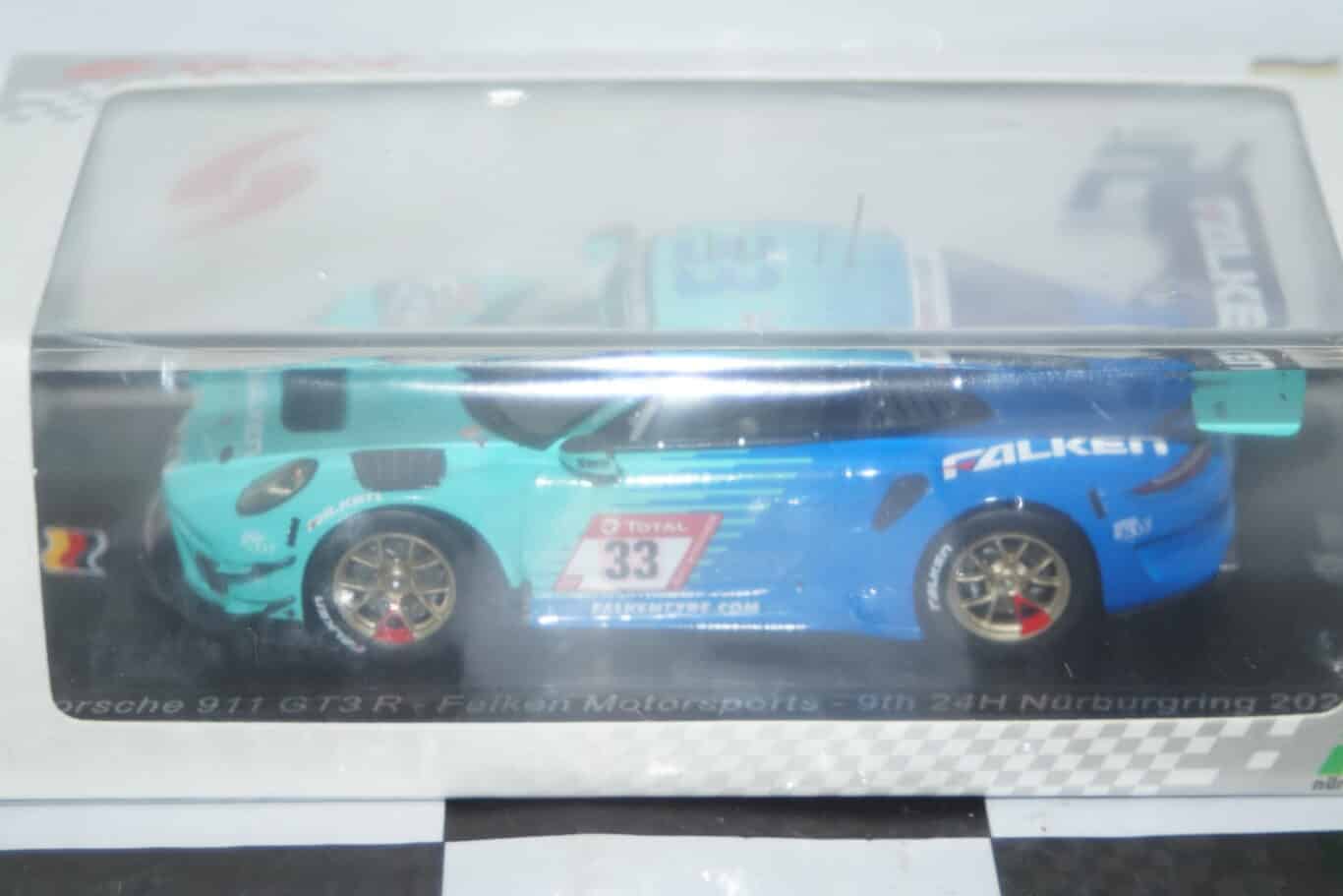 Spark porsche 911 gt3 r 24h nurburgring 2021 1:43 resin sg758 ltd 300