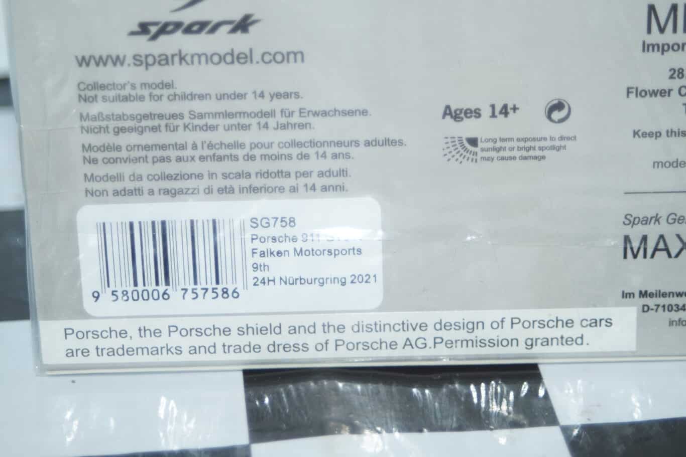 Spark porsche 911 gt3 r 24h nurburgring 2021 1:43 resin sg758 ltd 300