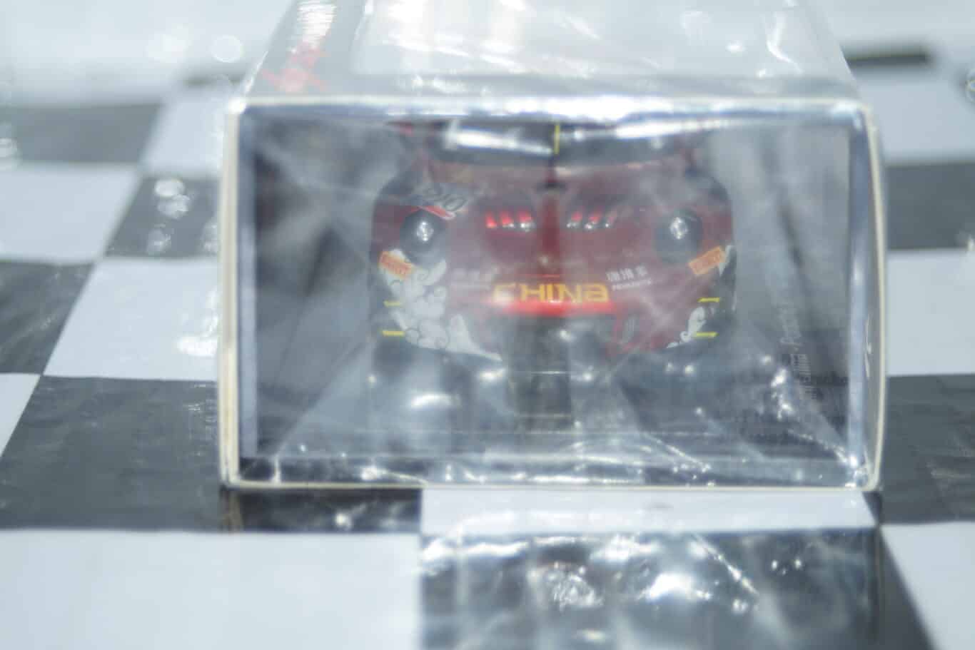 Spark porsche 911gt3 r  bahrain 2018 1:43 ref s6301