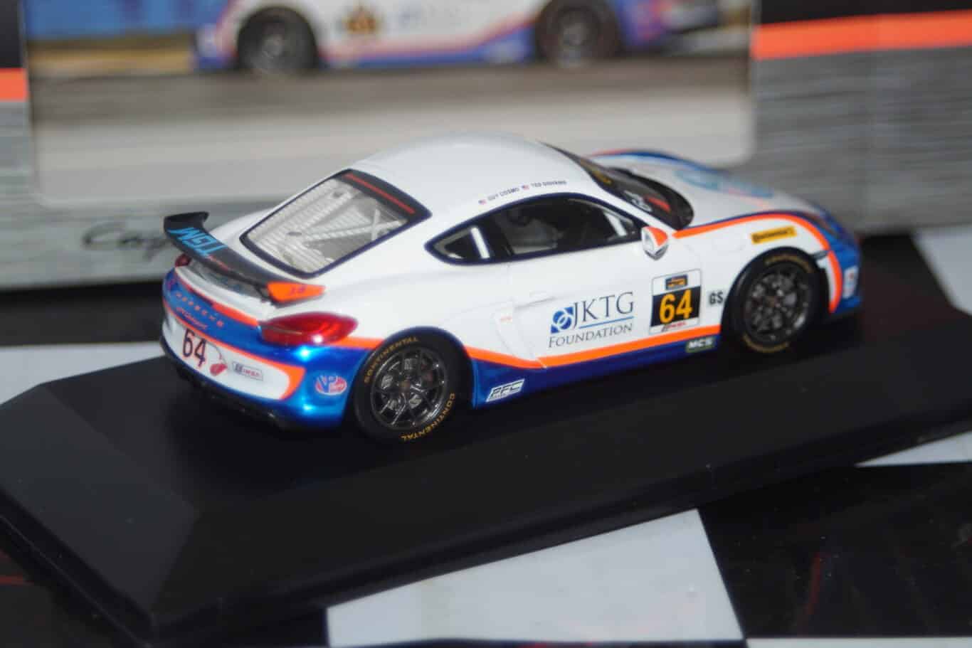 Spark porsche cayman gt4 clubsport 1:43 ref wax02020040,ltd600