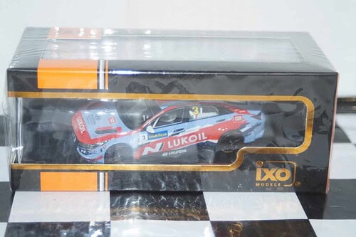 Ixo hyundai i30 no30 wtcr 2018 tarquini gtm143 1:43
