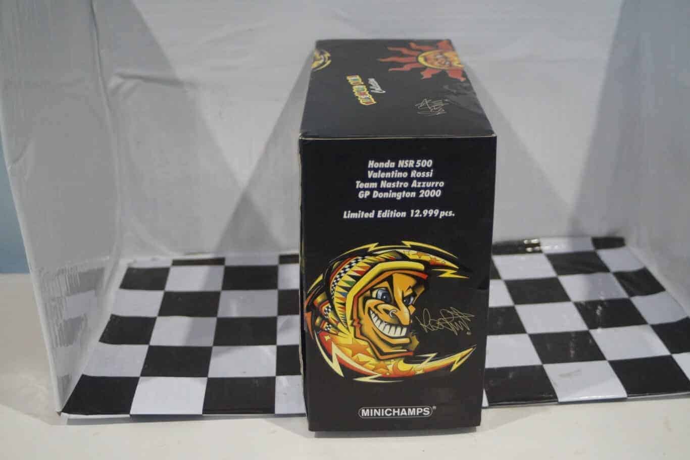 Minichamps honda nsr 500 rossi gp donington 2000 1:12th 122 006196