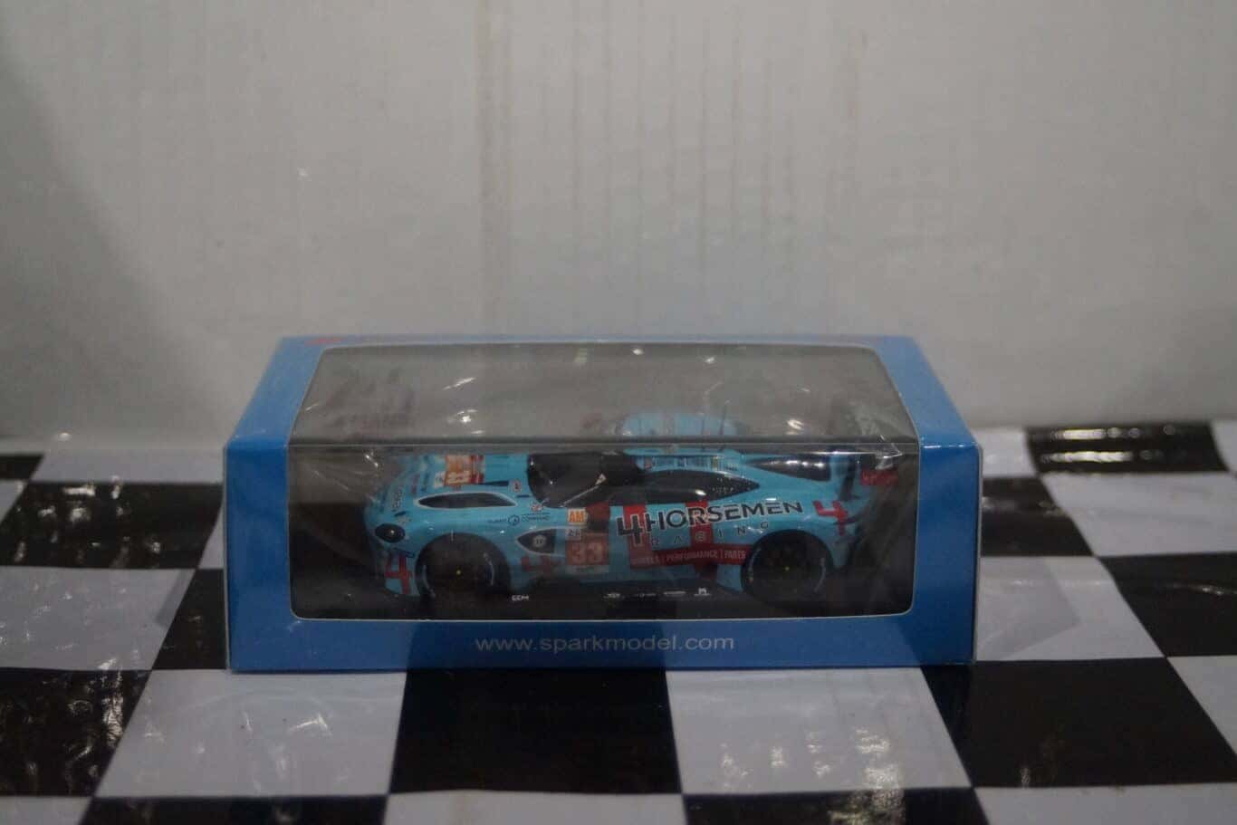 Spark aston martin vantage amr 24hr lemans 20211:43 s8266