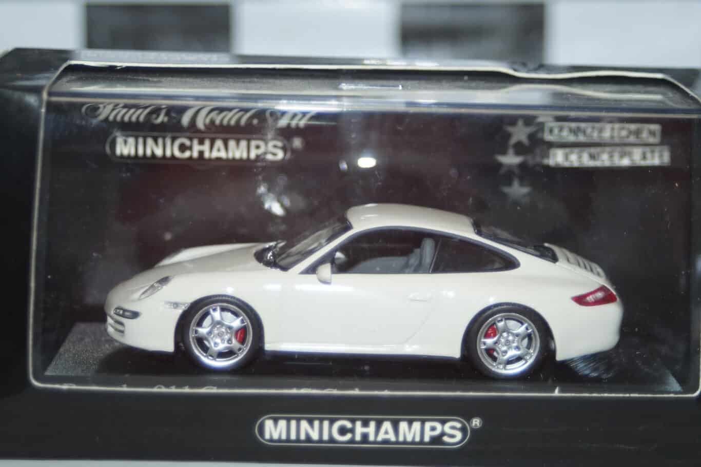 Minichamps porsche cayman 24h nurburgring 2007, 436 076702 ,1:43