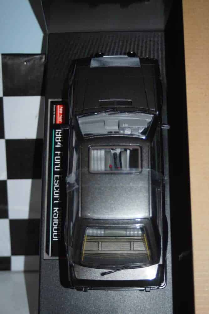 Sunstar ford escort rs 1600i 1984 graphite grey (rhd) ref h5000r 1:18 scale uk exclusive