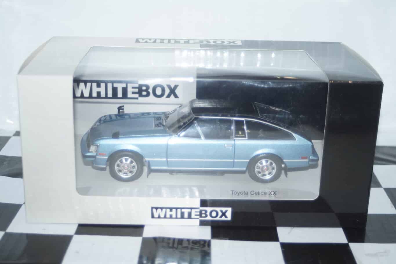 Whitebox toyota celica xx 1:24 wb124155