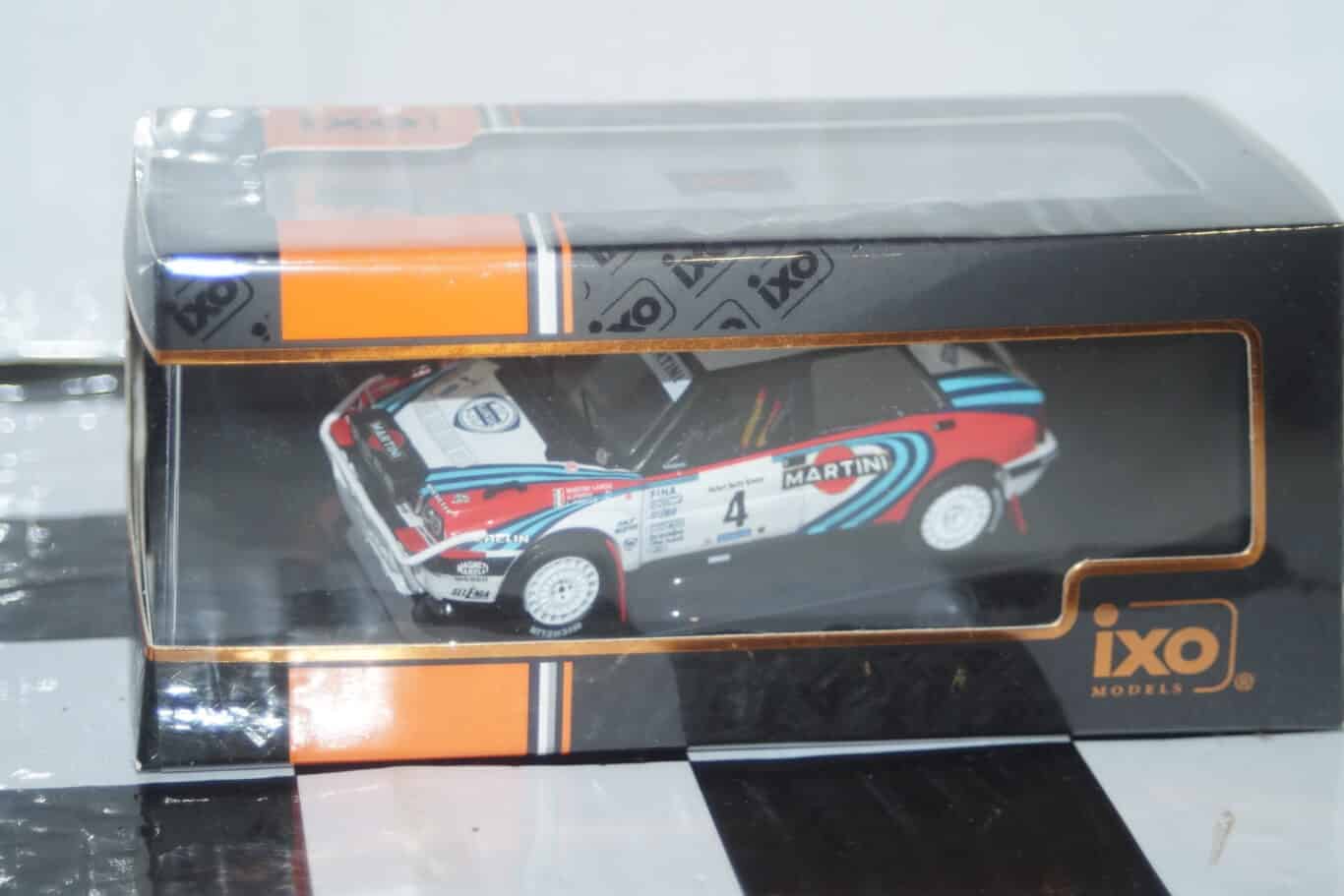 Ixo lancia delta intergrale safari 1990 a.fiorio rac425b.22 1:43