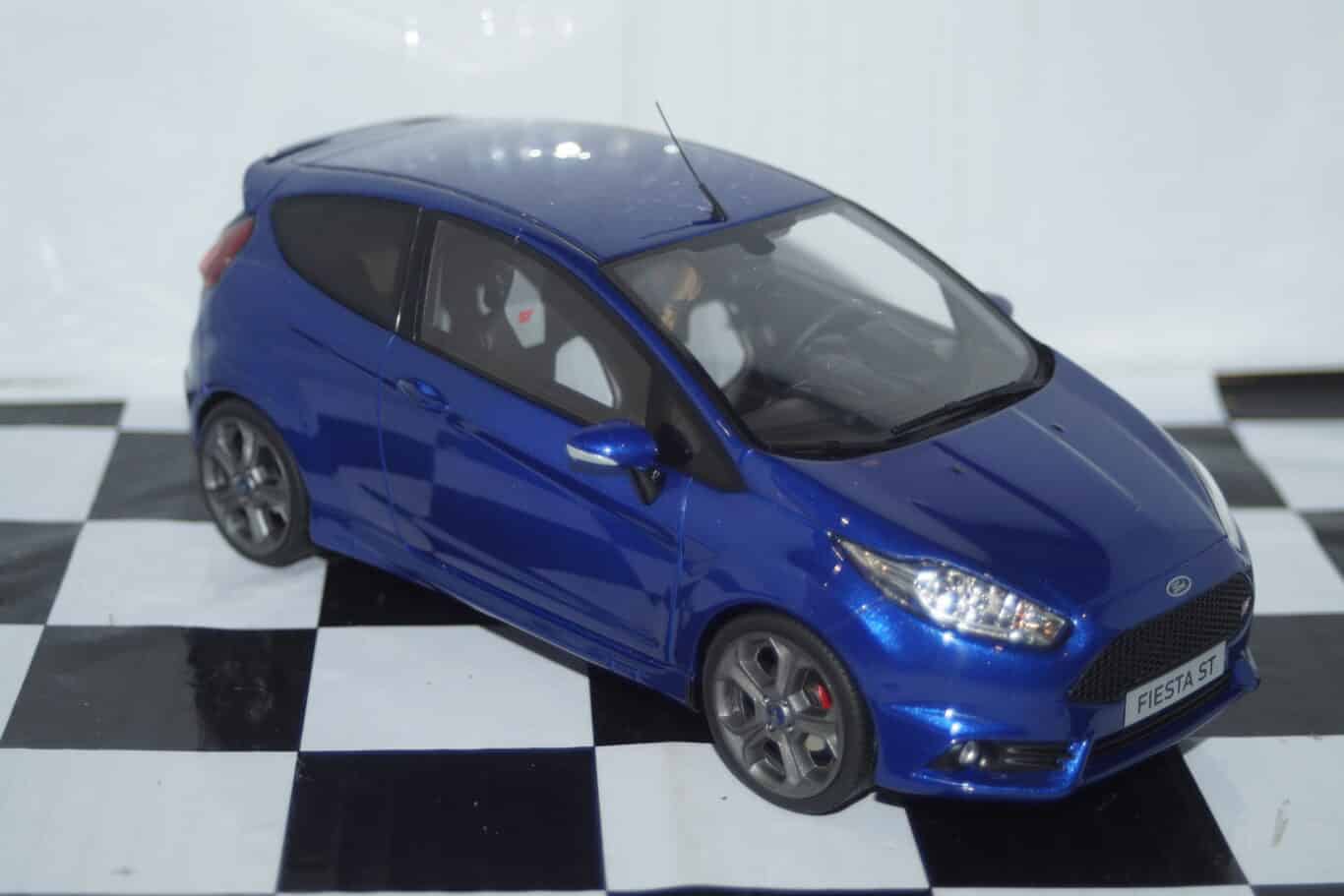 Otto ford fiesta mk7 st blue 2016 1:18 ot403