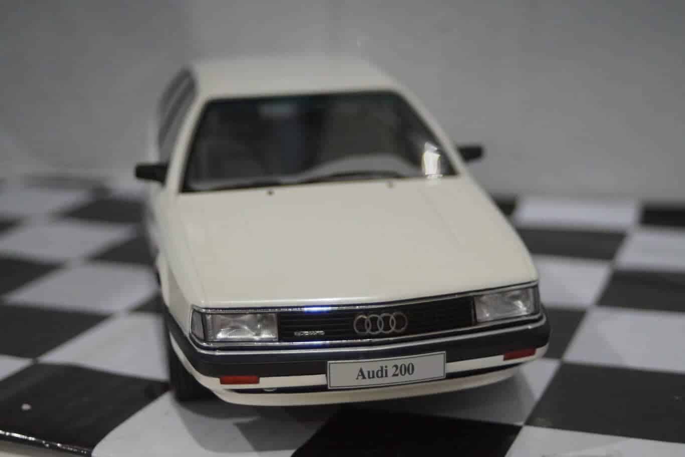 Otto audi 200 quattro 20v 1989 white 1:18 ot408