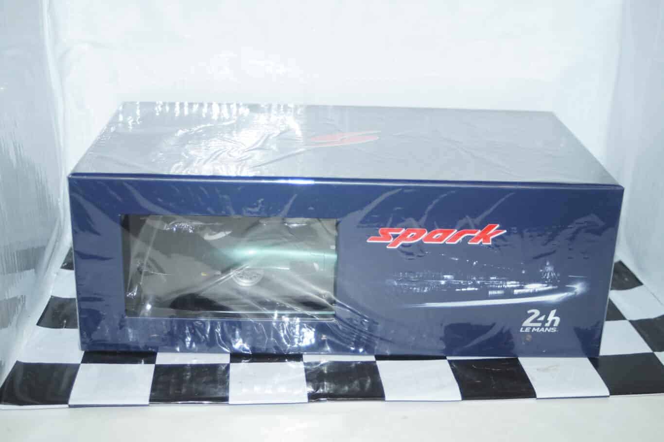 Spark mclaren f1 gtr winner #59 24hr lemans 1995 18lm95 1:18