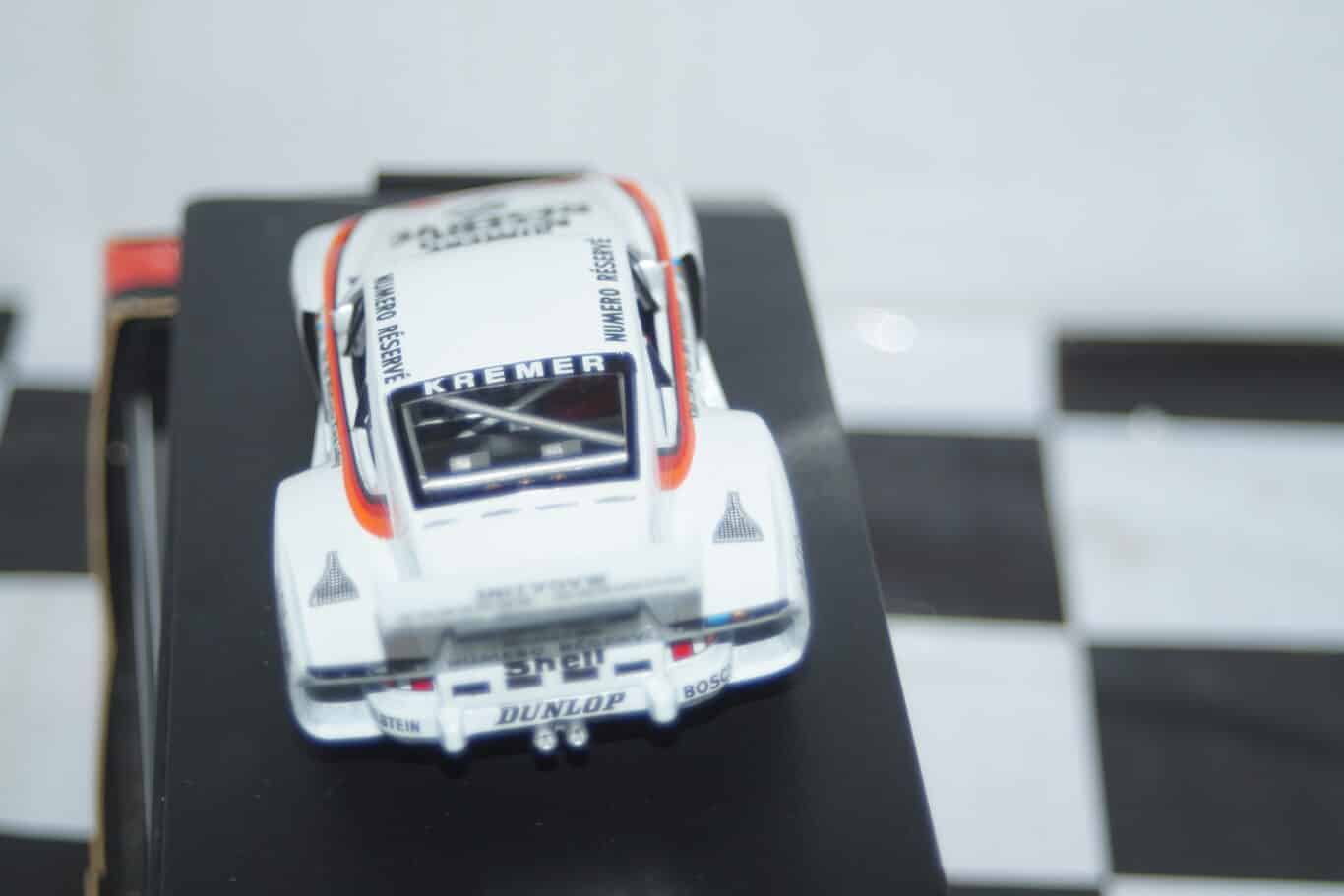 Quartzo porsche 935 kremer k3 