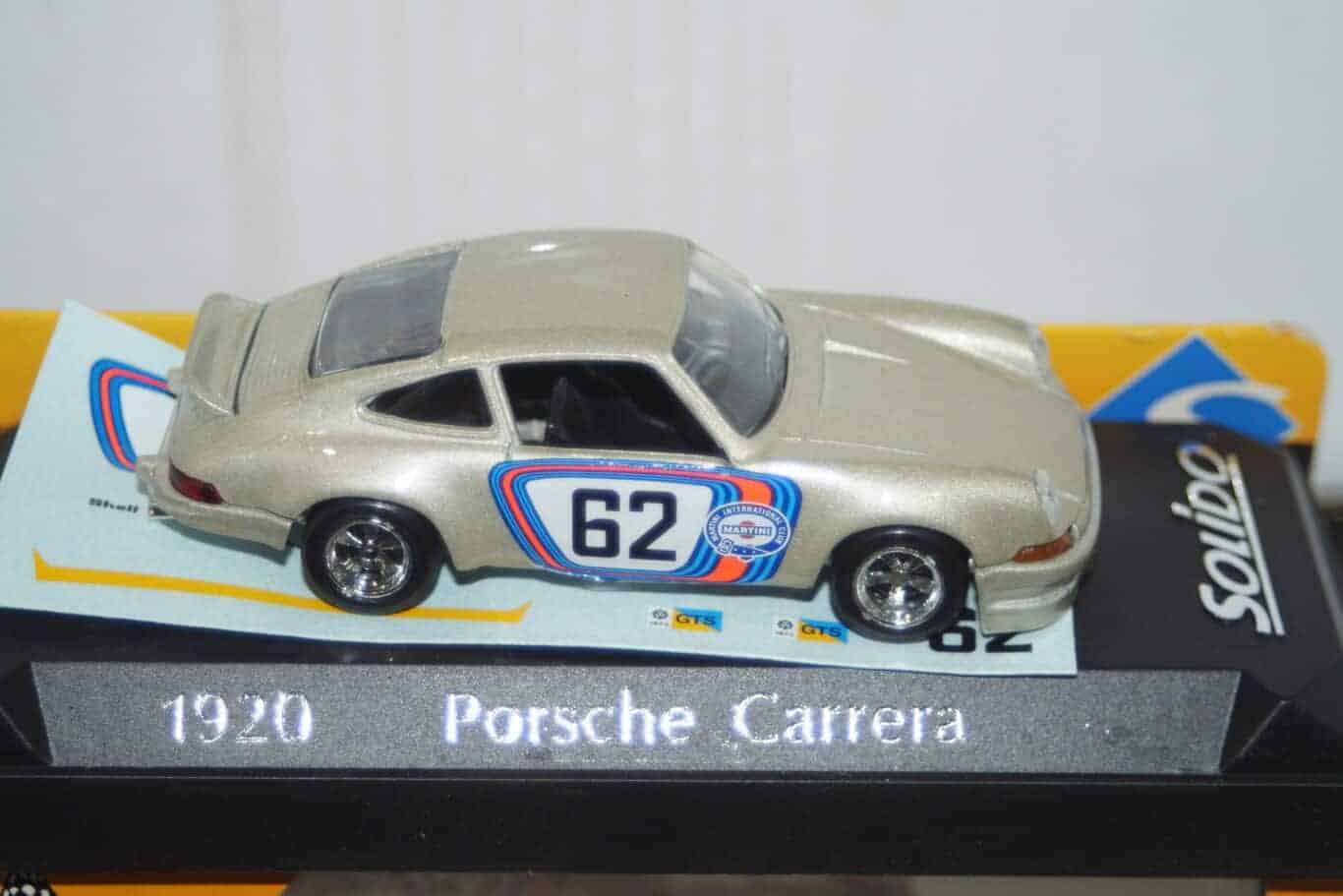 Solido porsche carrera (includes decals) 1:43rd ref 1920