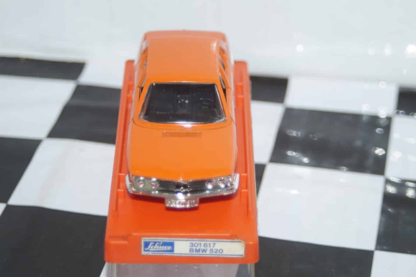 Schuco bmw 520 orange 1:43 scale diecast ref 301 617
