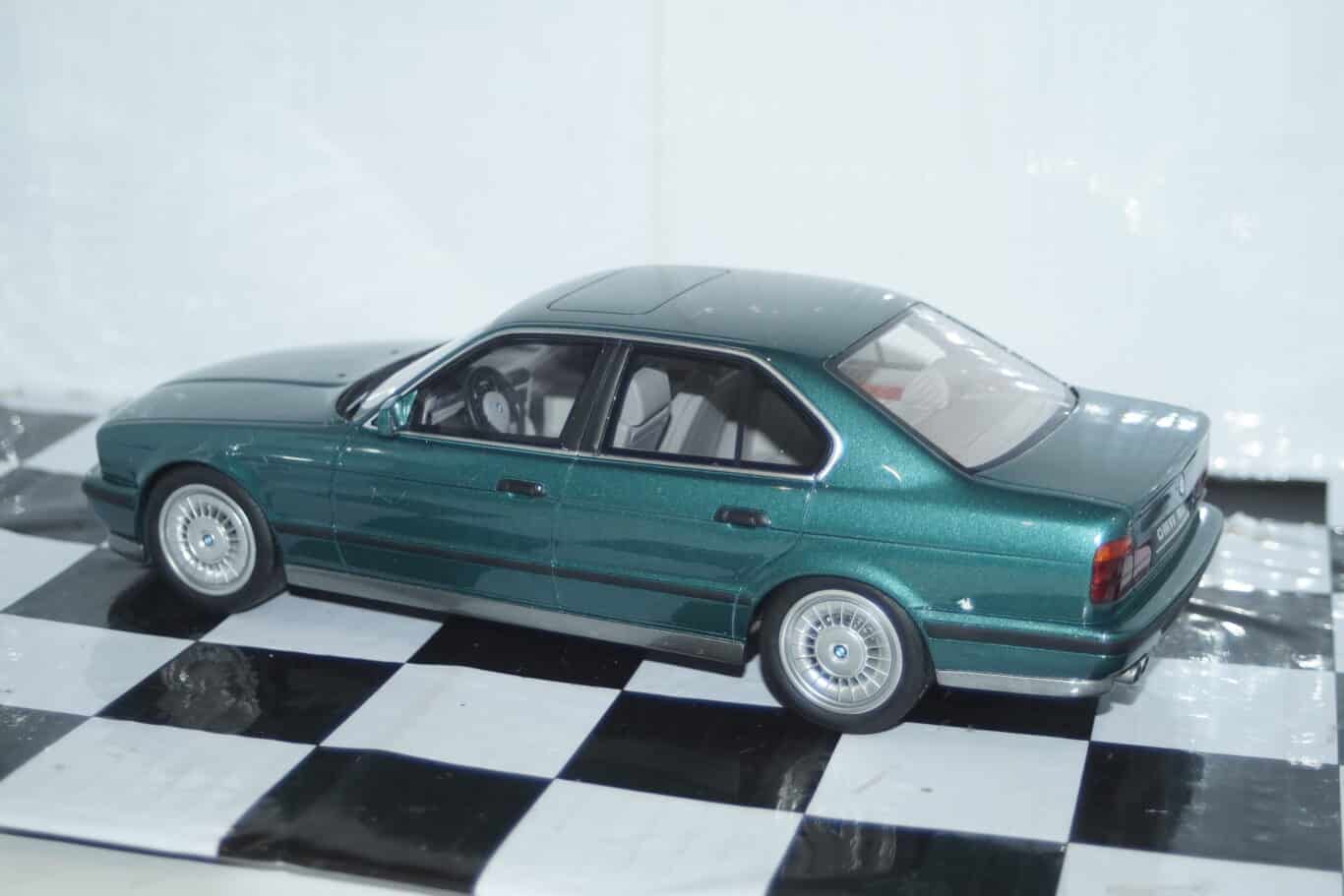 Otto bmw m5 e34 cecotto green 1:18 ot968