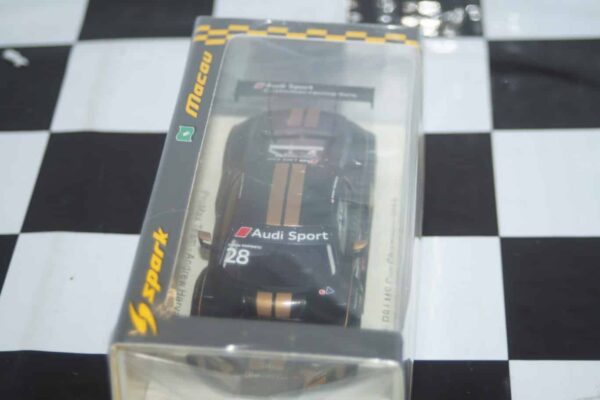 Spark audi r8 lms cup champion 2018 1:43 ref sa177