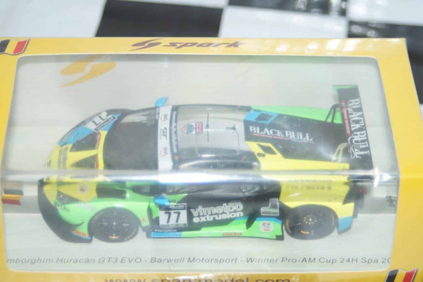 Spark lamborghini huracan winner spas 2020 1:43 ref sb381