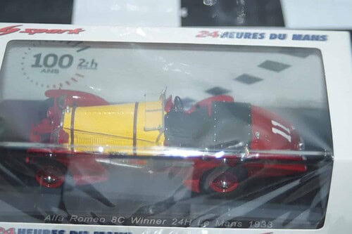 Spark alfa romeo 8c winner 24h le mans 1933 1:43 ref 43lm33