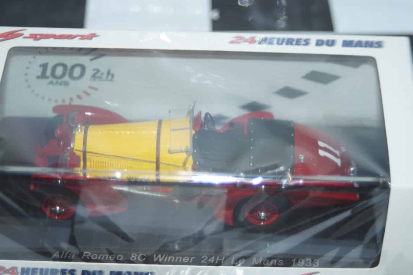 Spark alfa romeo 8c winner 24h le mans 1933 1:43 ref 43lm33
