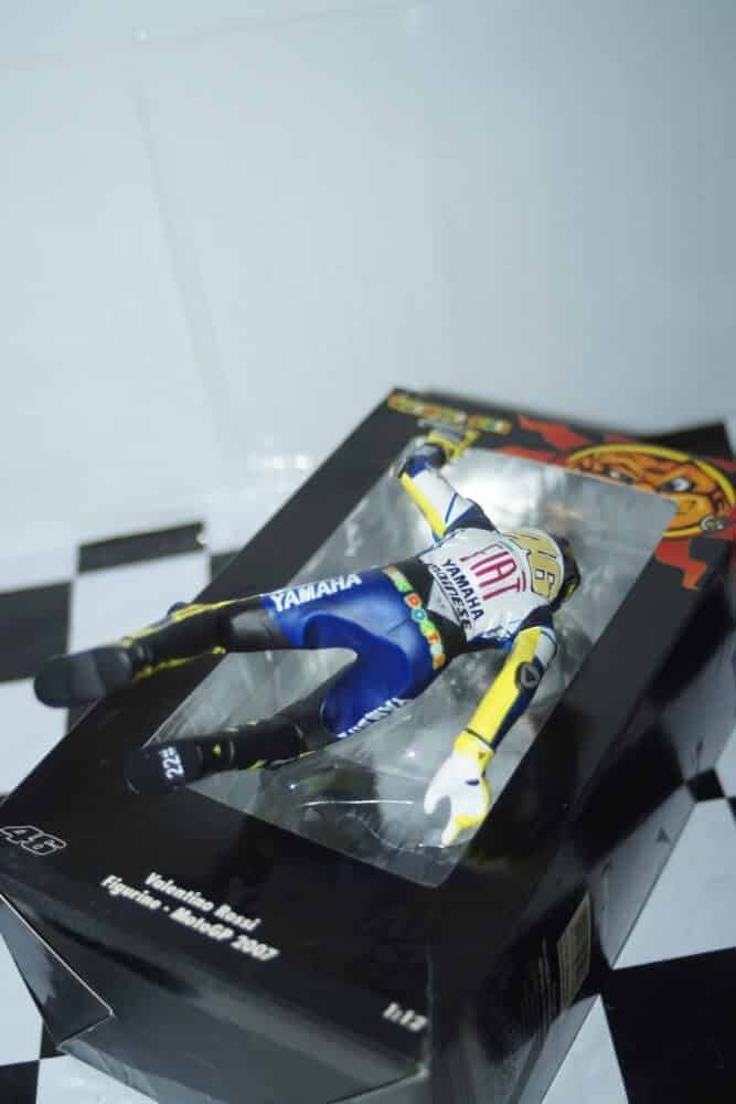 Minichamps v.rossi motogp 2007 figurine 1:12th 312 079046